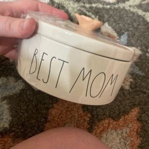PLEASE READ Rae Dunn Best Mom Container